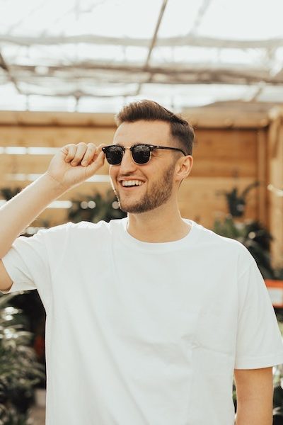best-personal-insurance-auto-insurance-instant-quote-in-pa-man-in-sunglasses